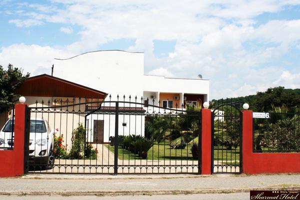 Hotel Sharmat Піцунда Екстер'єр фото